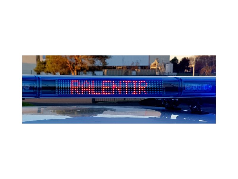 VEGA Lightbar with VMP Option In Situ Close Up Showing Ralentir Scrolling Message on Vehicle Roof