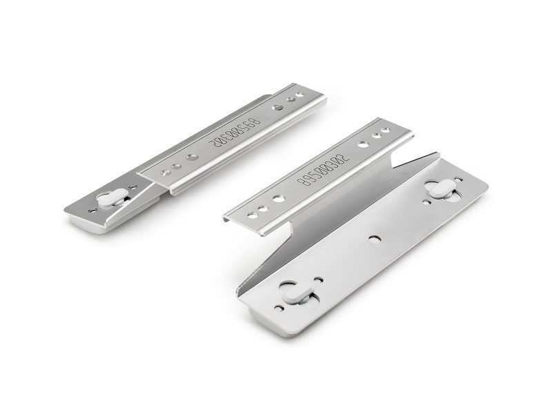 W series Roof Bracket Rails Universal x 2 Angle View