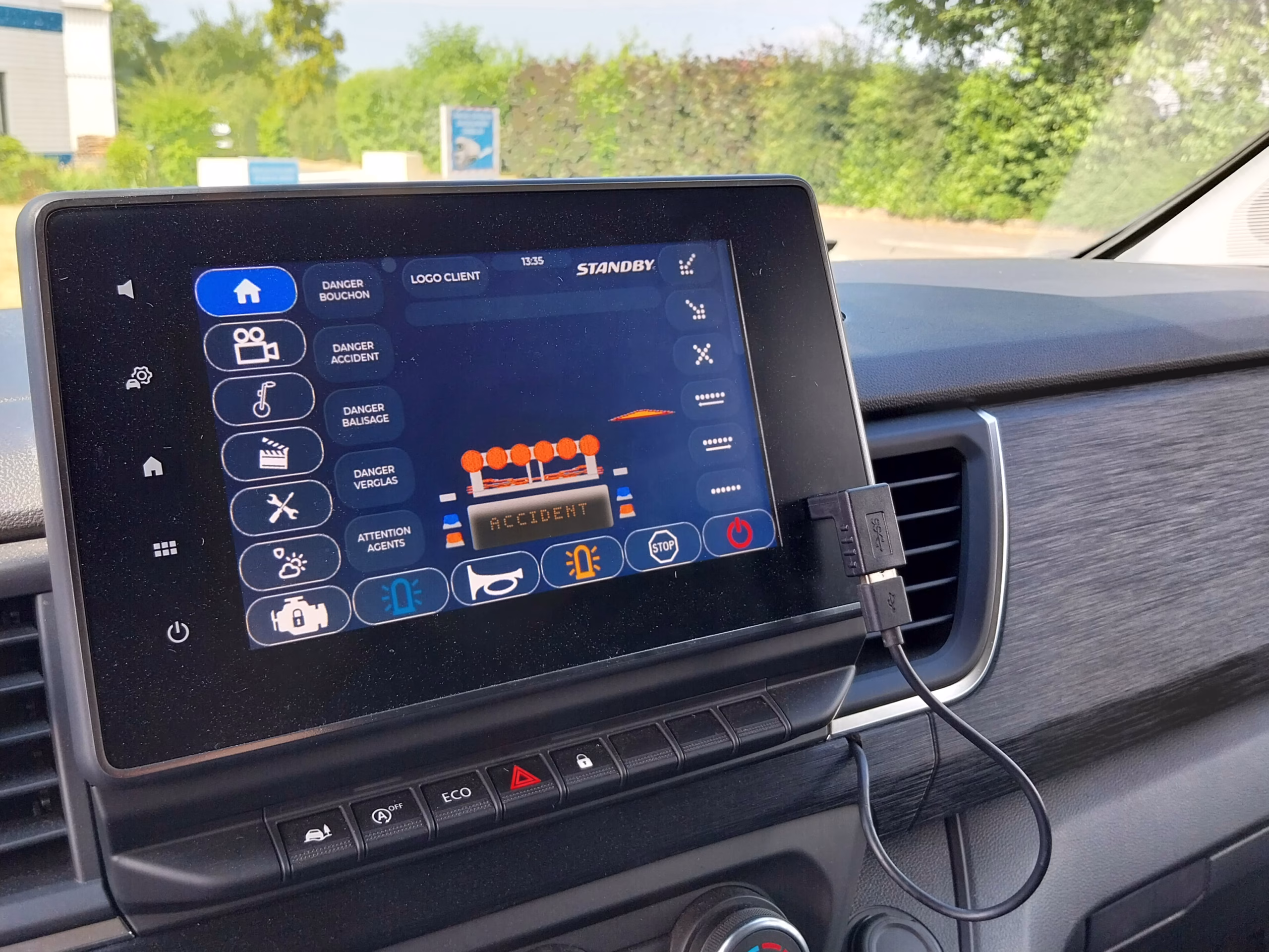 Option Uniscreen sur véhicule