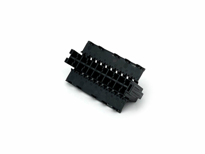 AMP 22-nastainen liitinkotelo