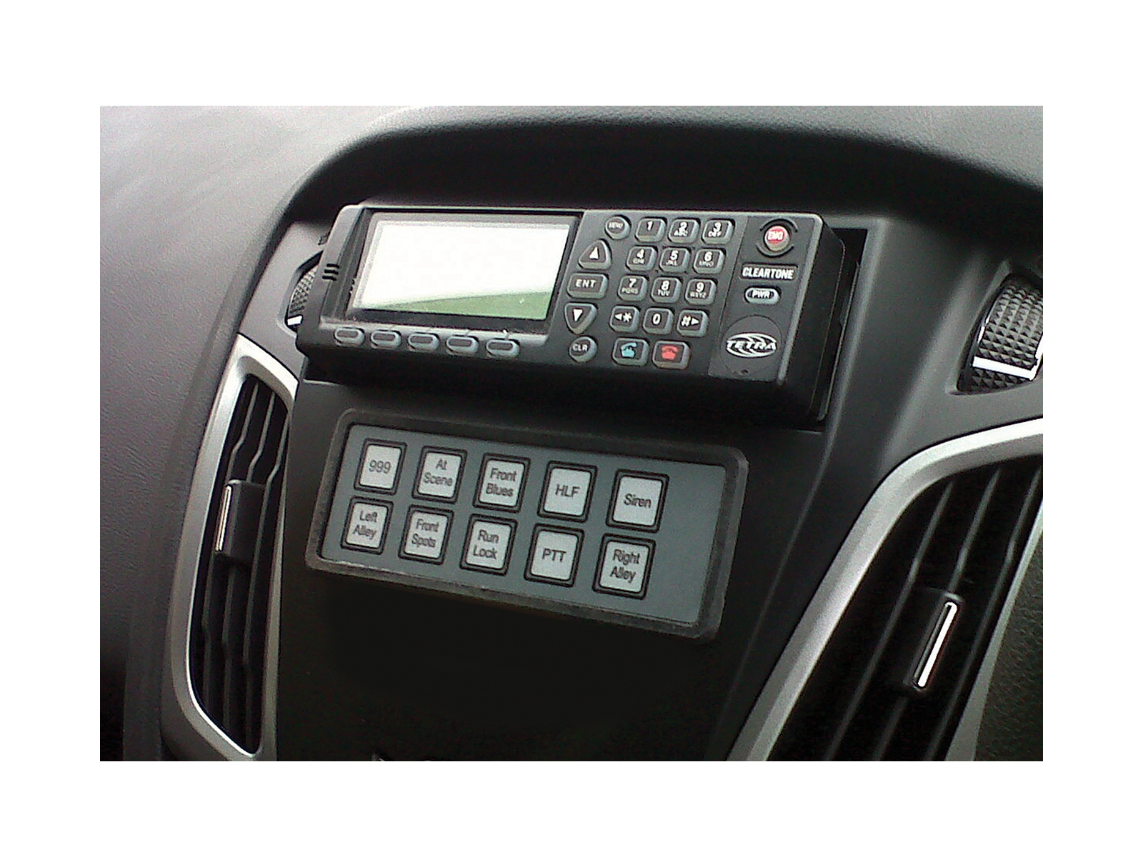 MCS-T10 Midi Handset Horizontal Dash Mounted