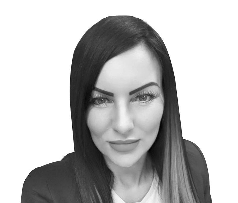 Emma Jones is a Standby UK Internal Sales Executive for the Northern Area, this is her black and white headshot.