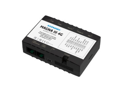 FleetMotus Magna III 4G device angle view lying down